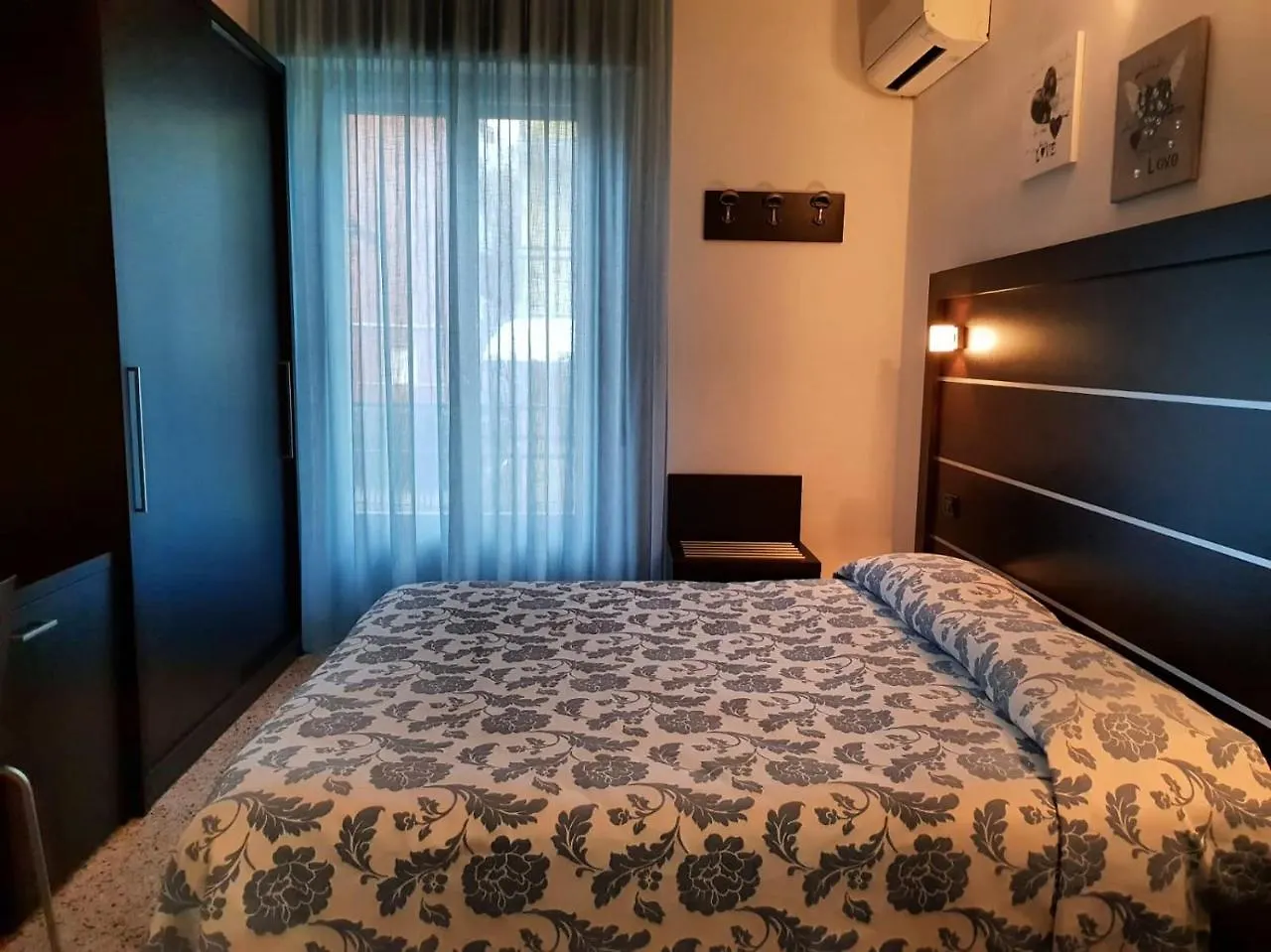 **  Hotel Riva Ρίμινι Ιταλία